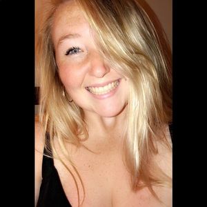 Meet your Posher, Bailey